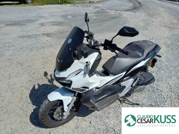 HONDA ADV 21/21